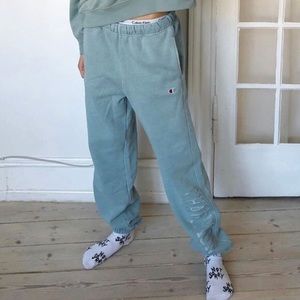 UO champion turquoise sweatpants